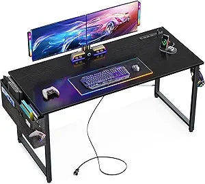Small Desk with Power Outlets and USB Port Computer Desk for Home Office Gaming Simple Modern Style Writing Desks