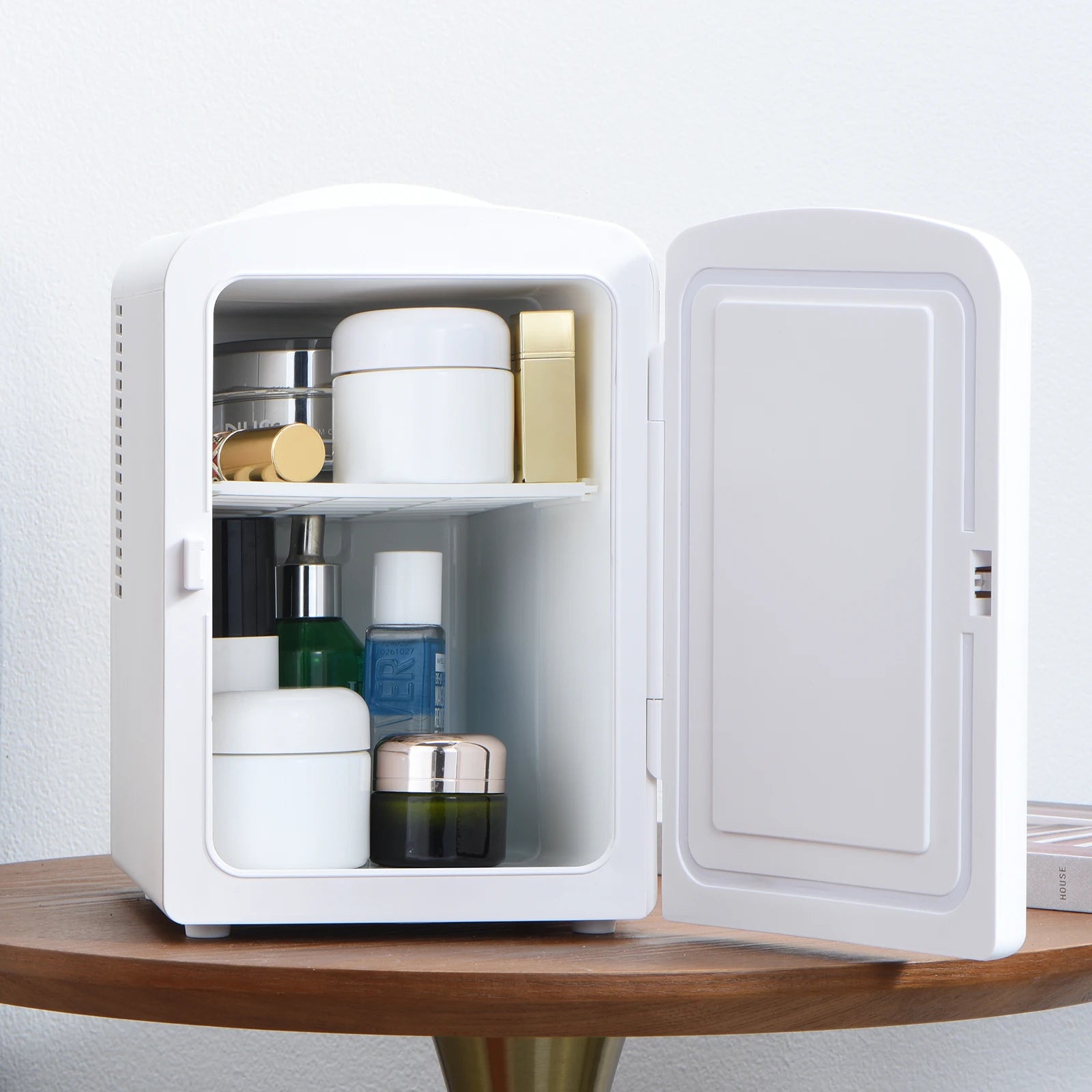 iceBlue Retro Mini Fridge 4L/6Can Dual-use Low Noise Refrigerator Warmer Cooler Makeup Skincare Portable Fridge