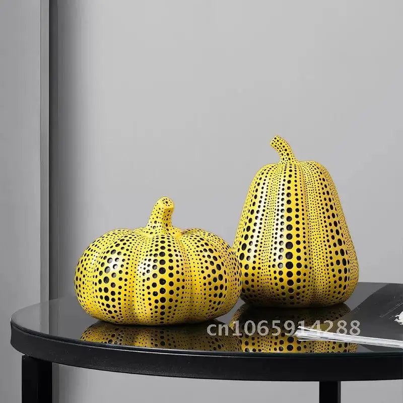 Pumpkin Polka Yayoi Ornaments Modern Sculpture Kusama Dot Owl Art Interior Wedding Christmas Arts Home Bird Decoration
