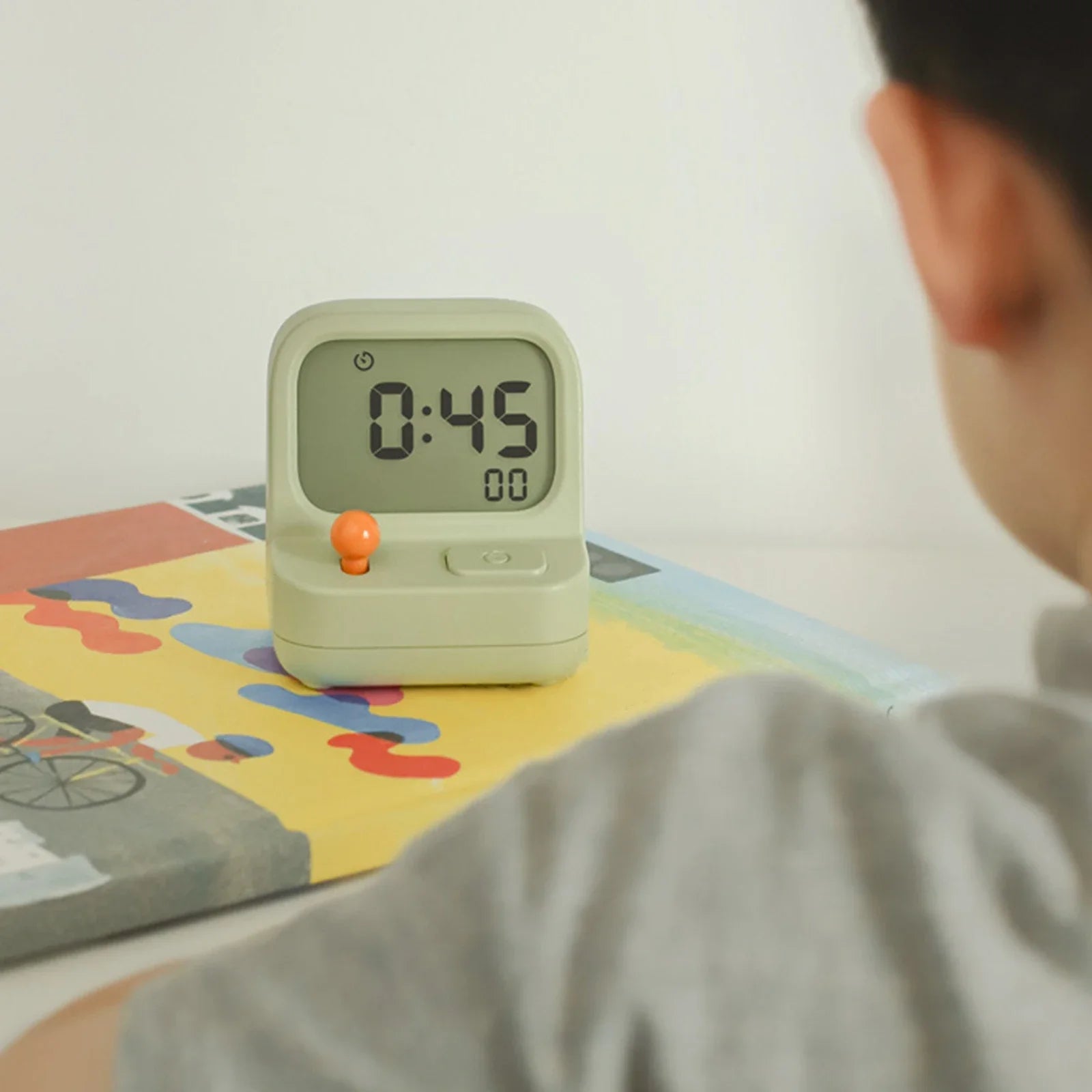 Alarm Clocks Snooze Digital Clock Novelty Silent Table Clock Cartoon Shaped Alarm Clocks Silent Non Ticking for Kids