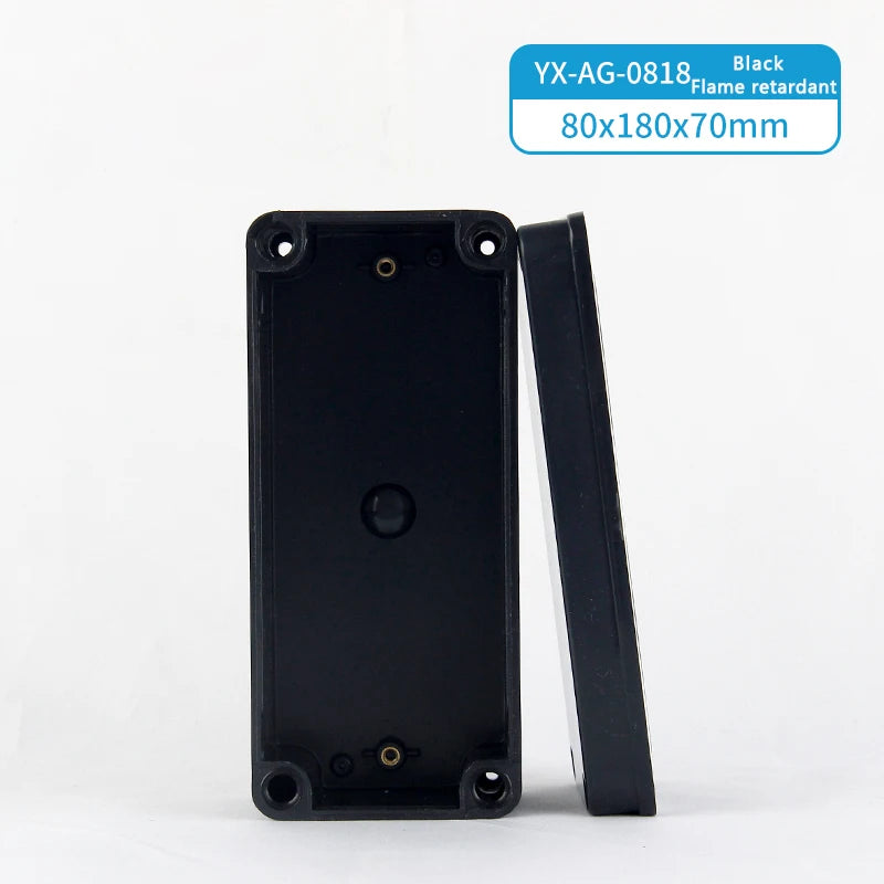 Flame-retardant and waterproof junction box for outdoor use with terminals exposed installation for outdoor cables