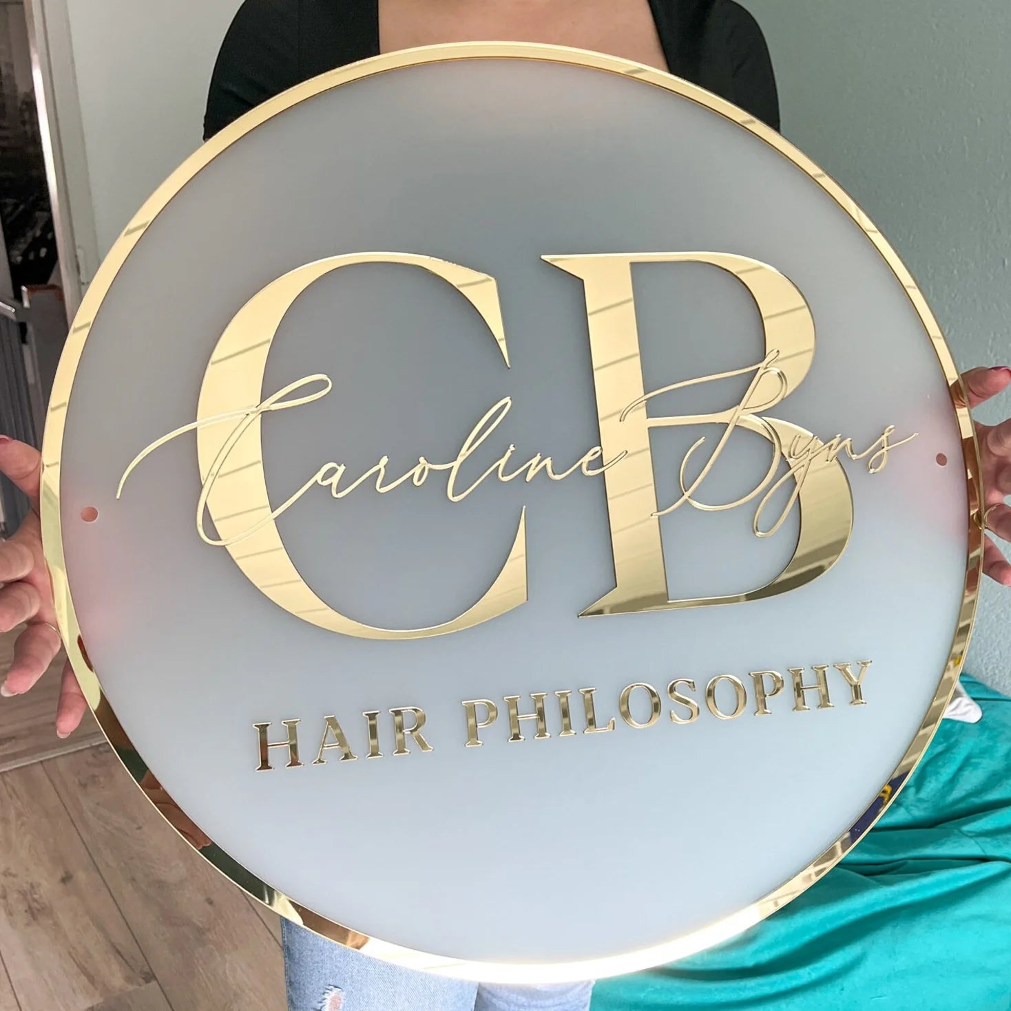 Free Logo Design Custom Round Business Logo Acrylic Sign Laser Cut 3D Wall Sign Business Signage for Office Beauty