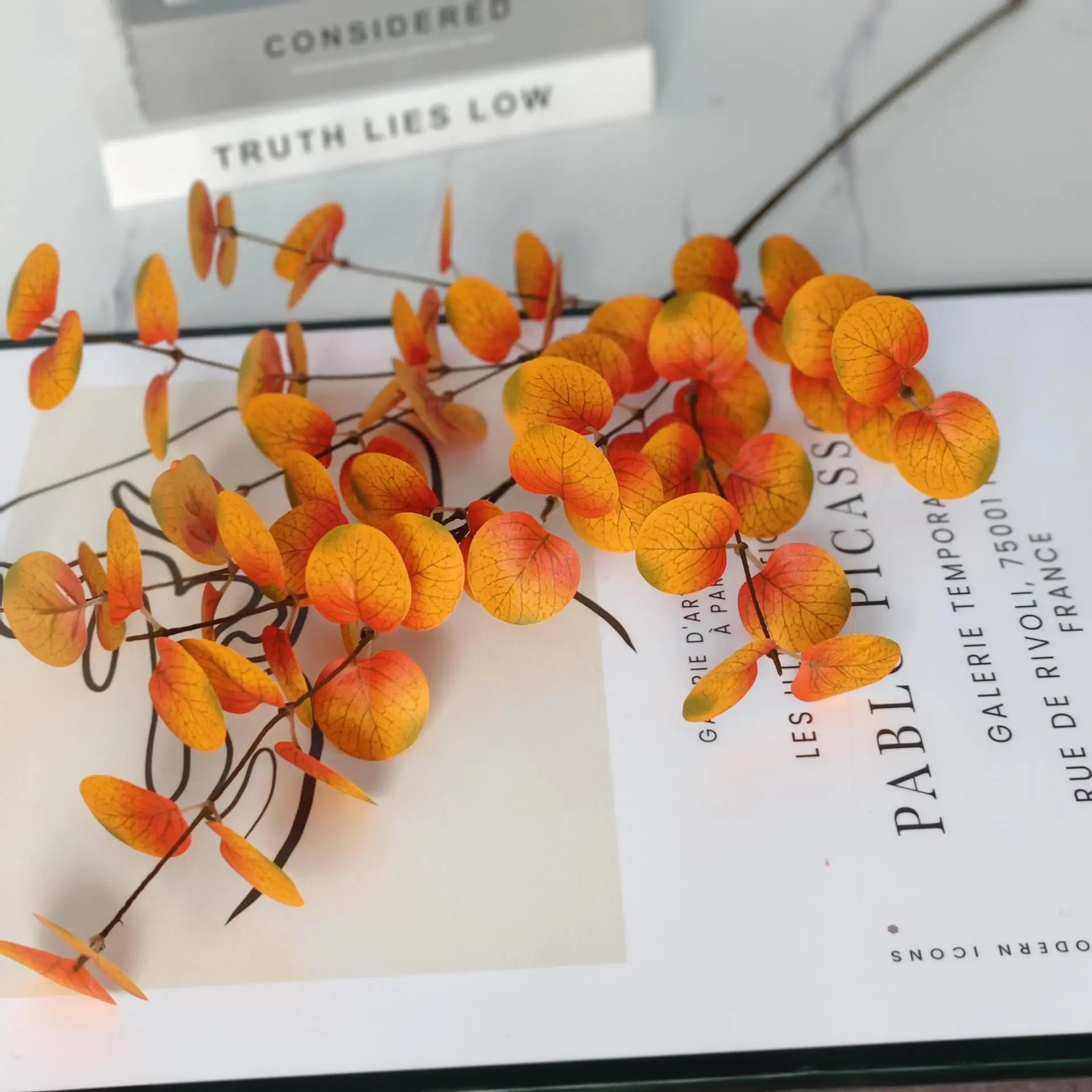 1pc Artificial Eucalyptus Fall Plants Branch Fake Foliage Plant for Harvest Party Supplies Home Room Table Autumn