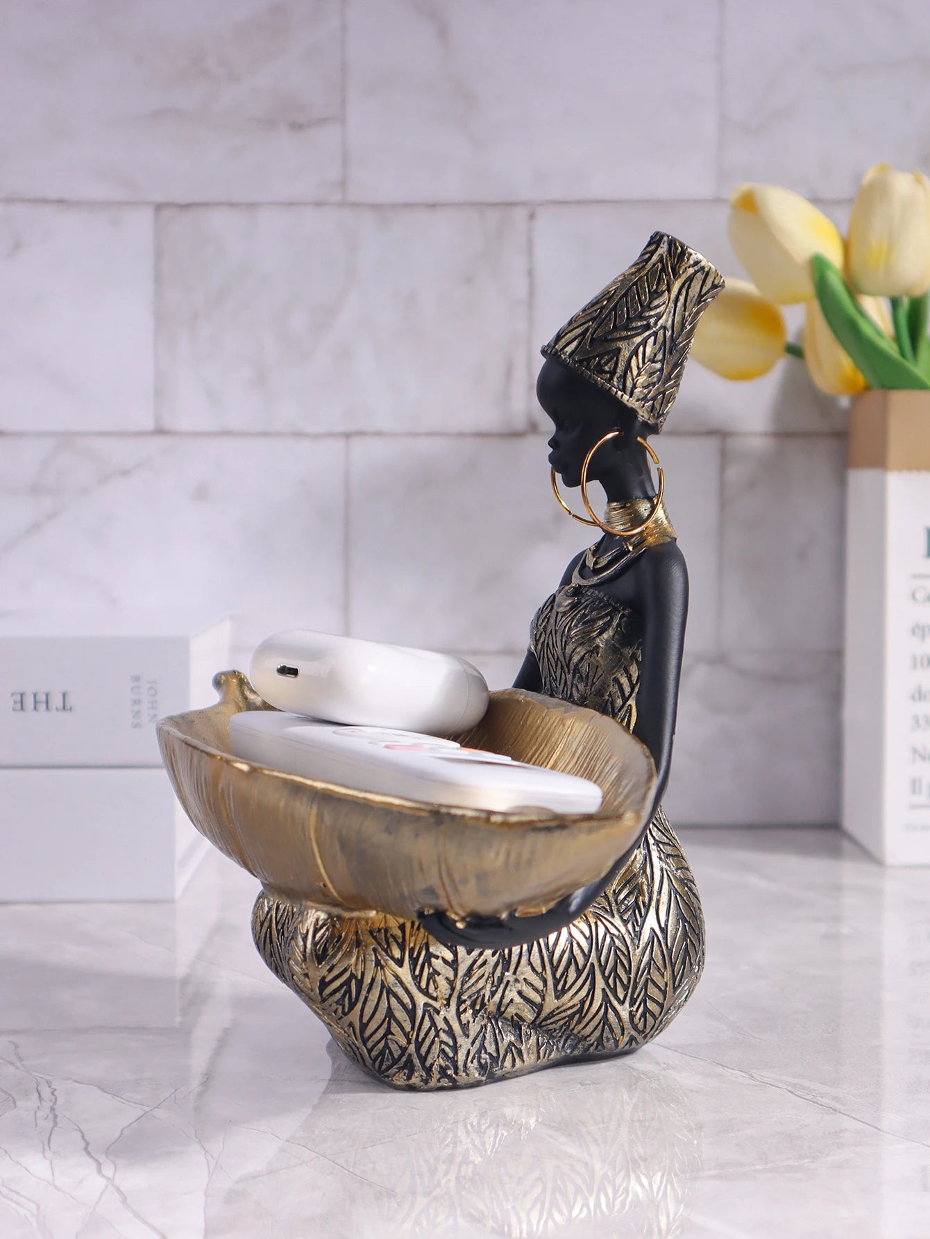 African Girl Holding a Plate Sculpture Home and Office Decorative Storage Ornament Vintage Collectible Craft Deskt Decor