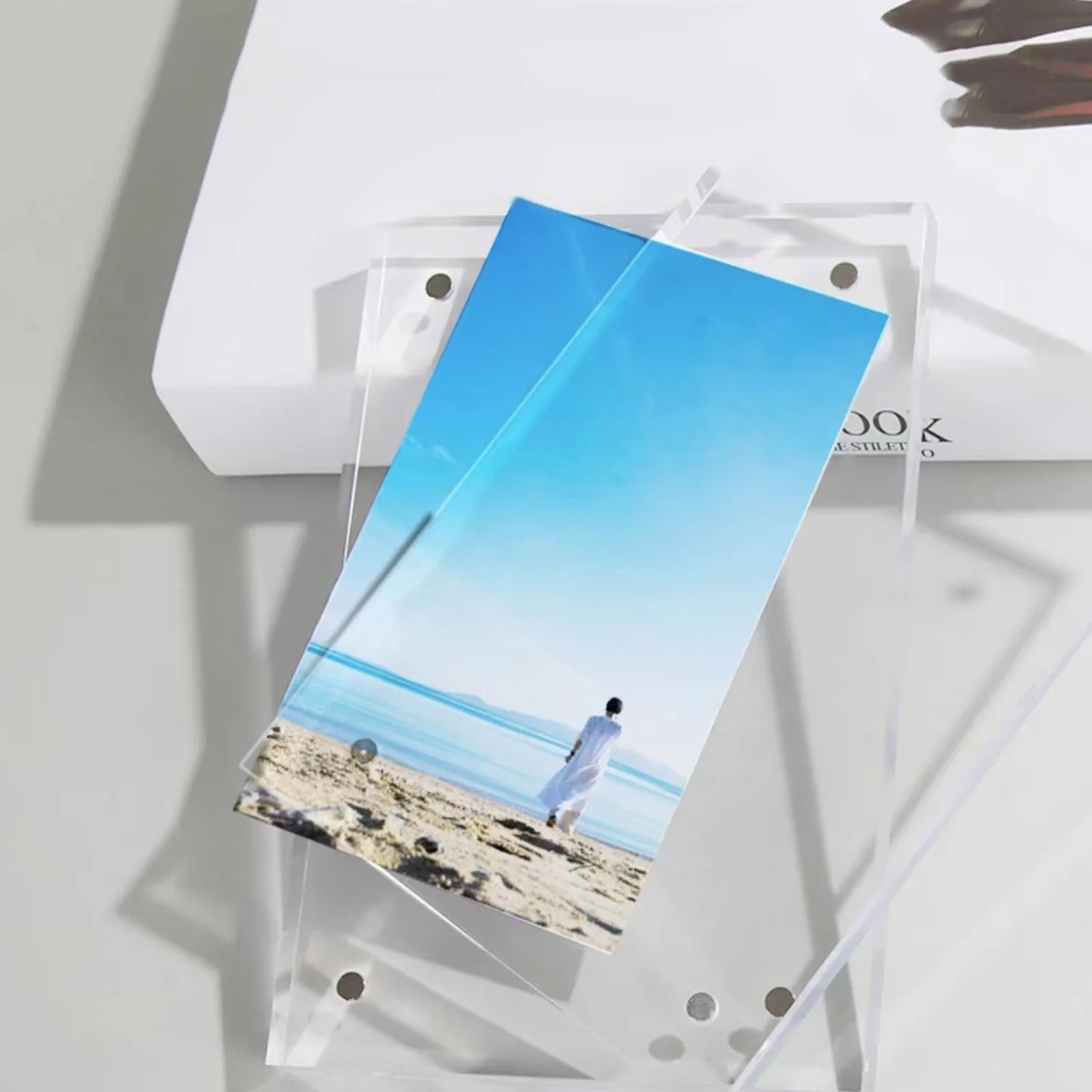 2 Packs Magnetic Transparent Acrylic Photo Frame High-quality Acrylic For Office Home Decor DIY Picture Photo Frame