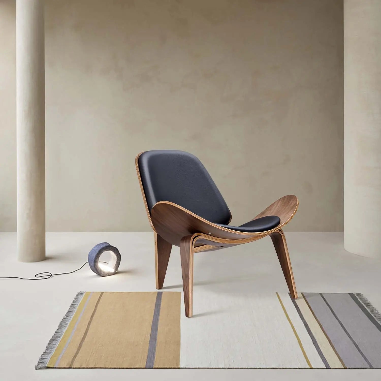 Mid Century Modern Shell Lounge Chair PU Leather Tripod Plywood Classic Design Solid Wood Accent Chairs for Living Room