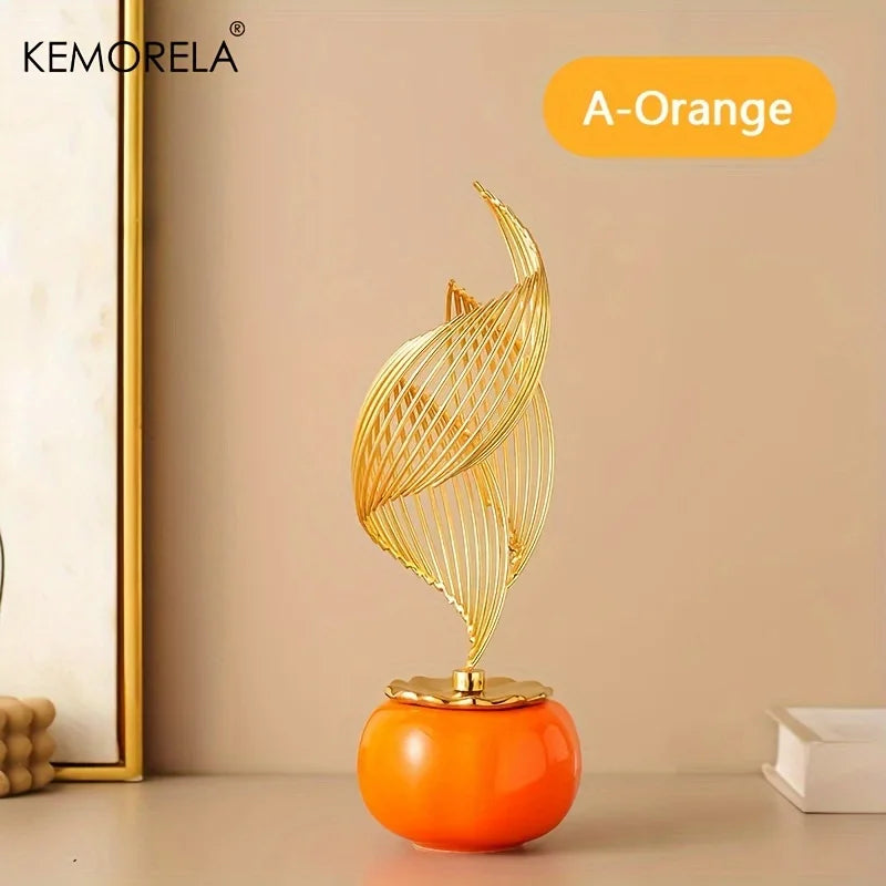 Ceramic Statue Nordic Creative Light Luxury Living Room Decoration Sculptures and Figurines Office Desk Accessories