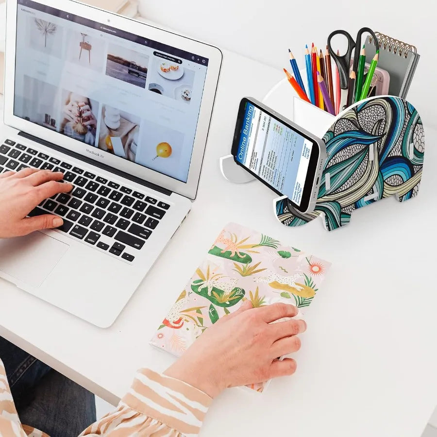 Pen Peil Holder for Desk Cute Elephant Gifts Desk Organizer Marker Makeup Brush Holde Workspace Organize Office Decor