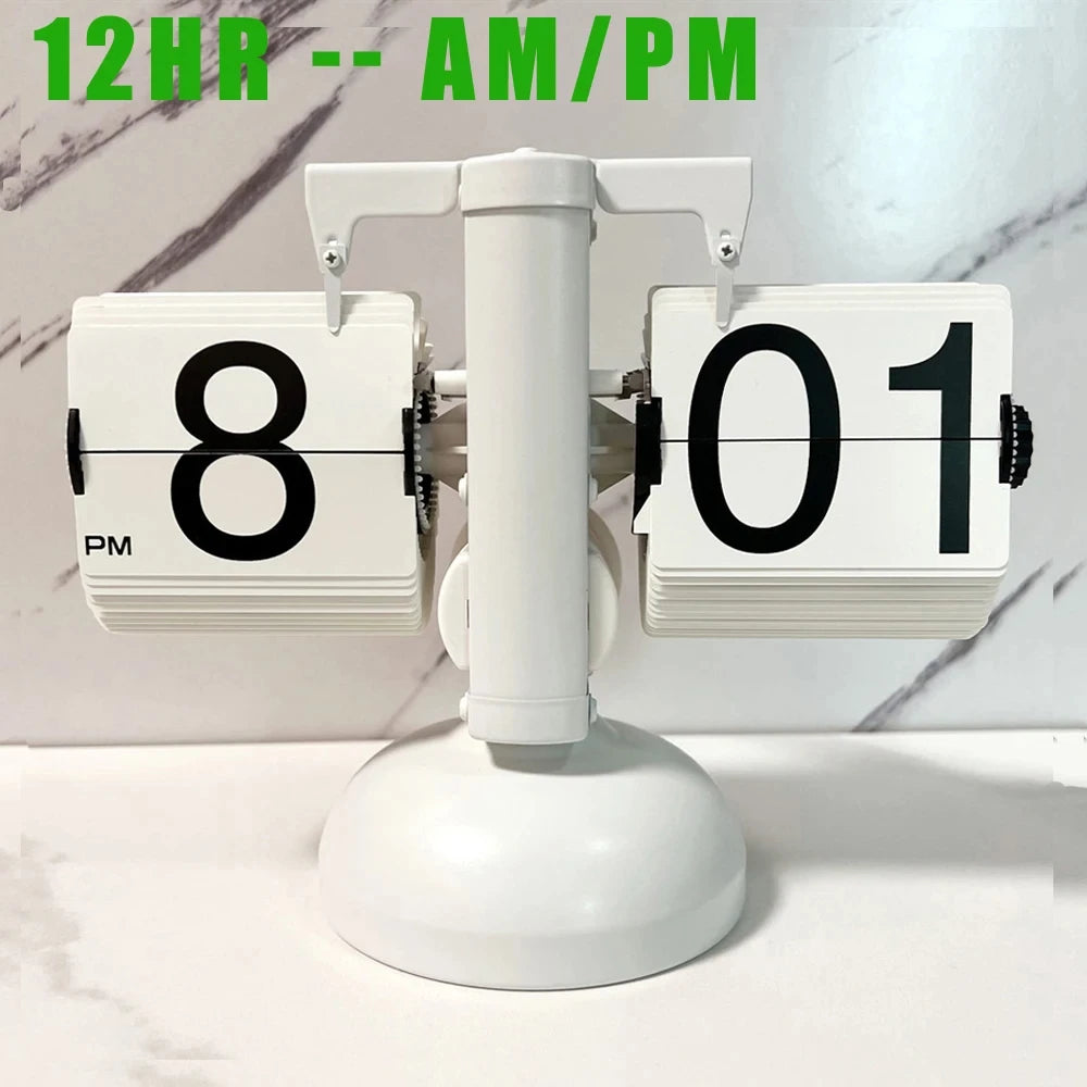 A Flipping Clock with Page Turning Automatically for Modern Home Decoration Full of Sense of Technology Retro Table