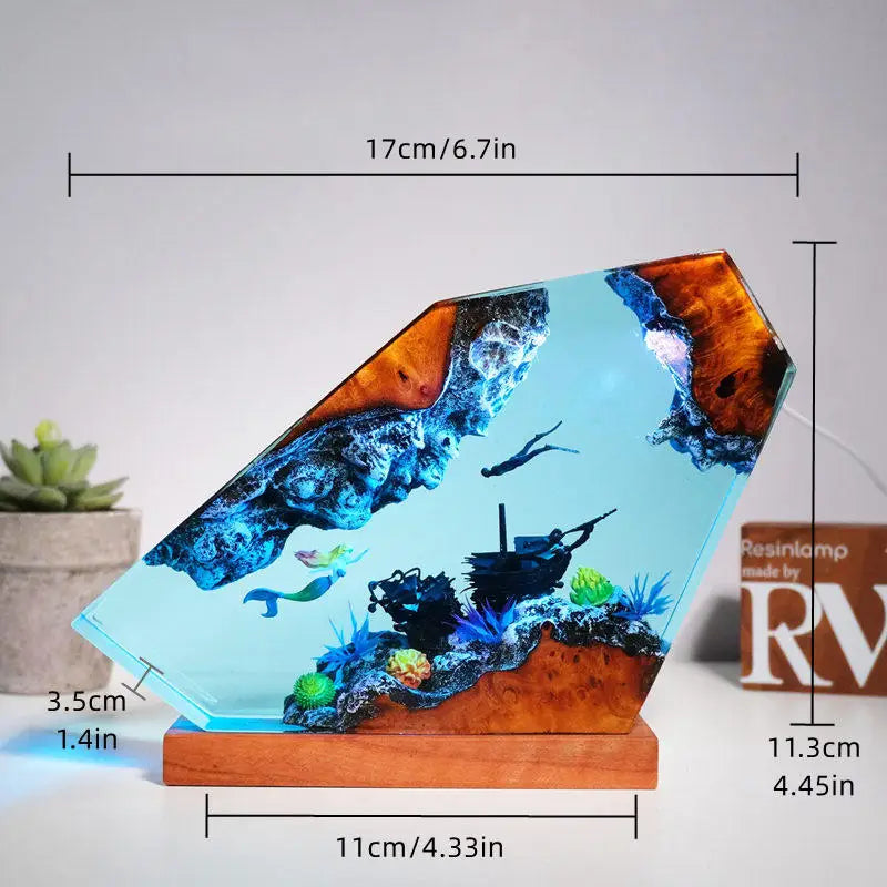 Simulated Shark Epoxy Resin Seabed Organism Diver Figure Miniature Figurines Night Glow Tabletop Home Desk Light