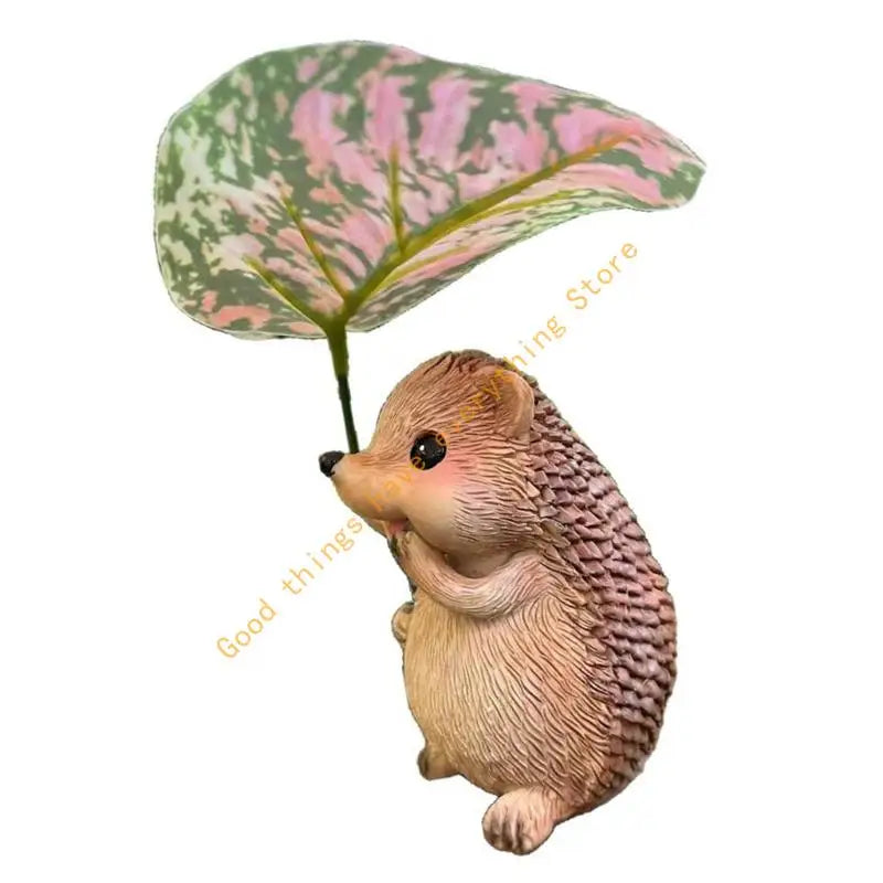 55KF Resins Hedgehog Sculpture Hedgehog Holding Leaf Figurine for Garden Landscape Home Desk Decoration Gift Ornament