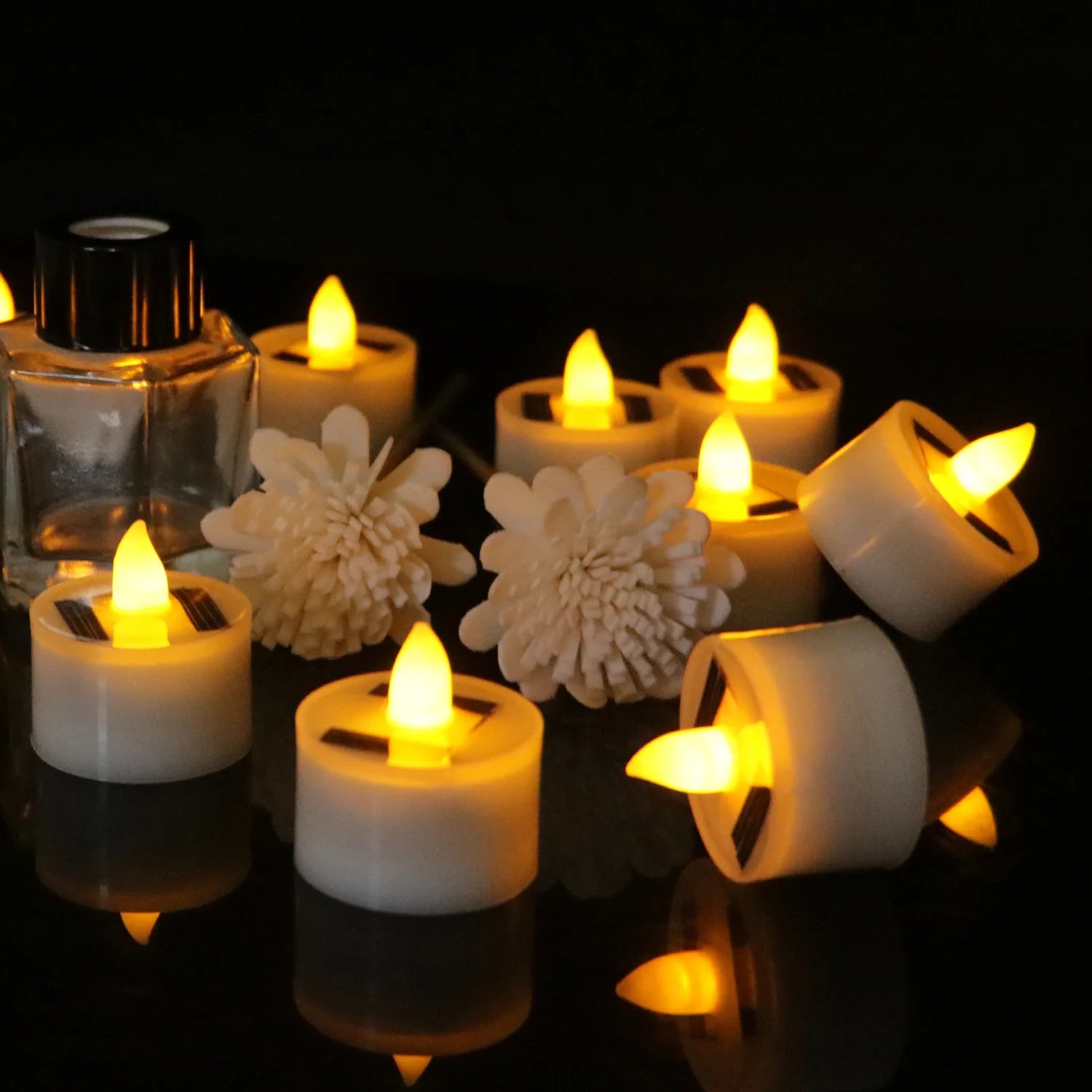 Solar Tea Light Led Candles Flameless Outdoor Waterproof Solar Tea Lights Rechargeable Candles for Party Garden Home