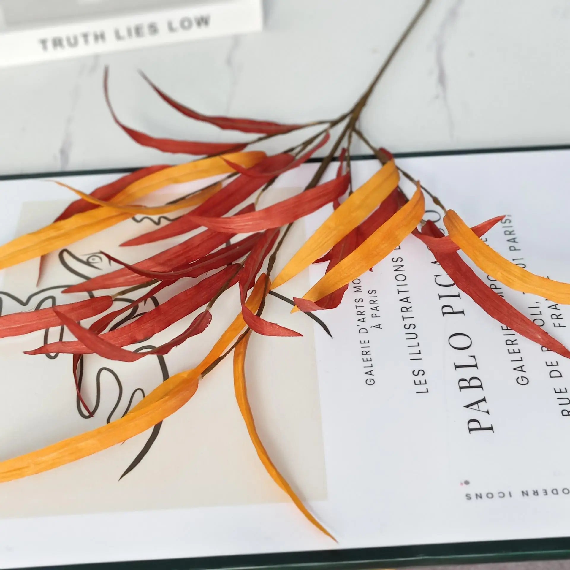 1pc Artificial Eucalyptus Fall Plants Branch Fake Foliage Plant for Harvest Party Supplies Home Room Table Autumn