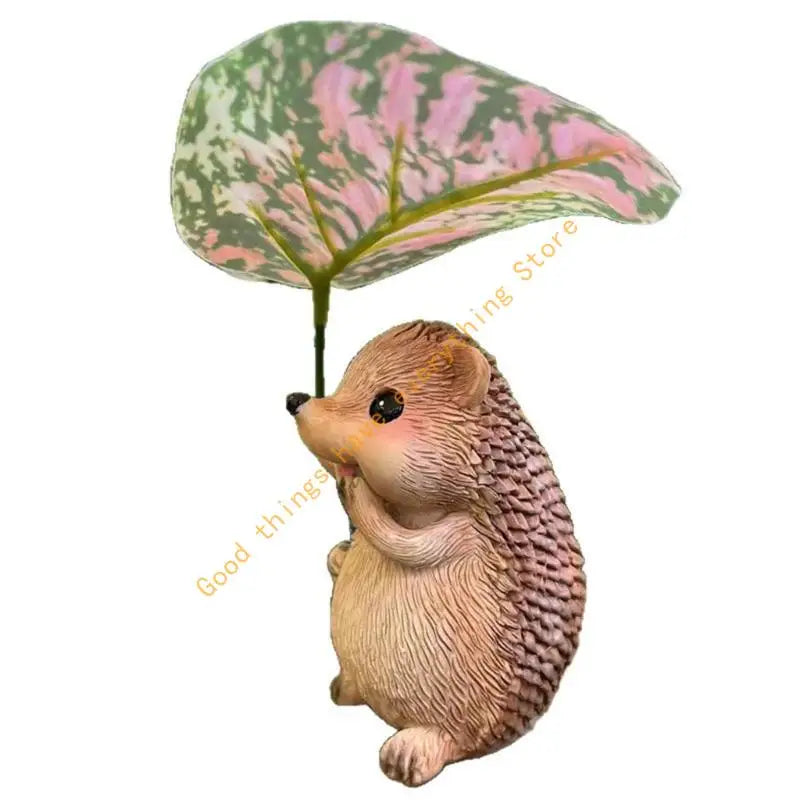 55KF Resins Hedgehog Sculpture Hedgehog Holding Leaf Figurine for Garden Landscape Home Desk Decoration Gift Ornament
