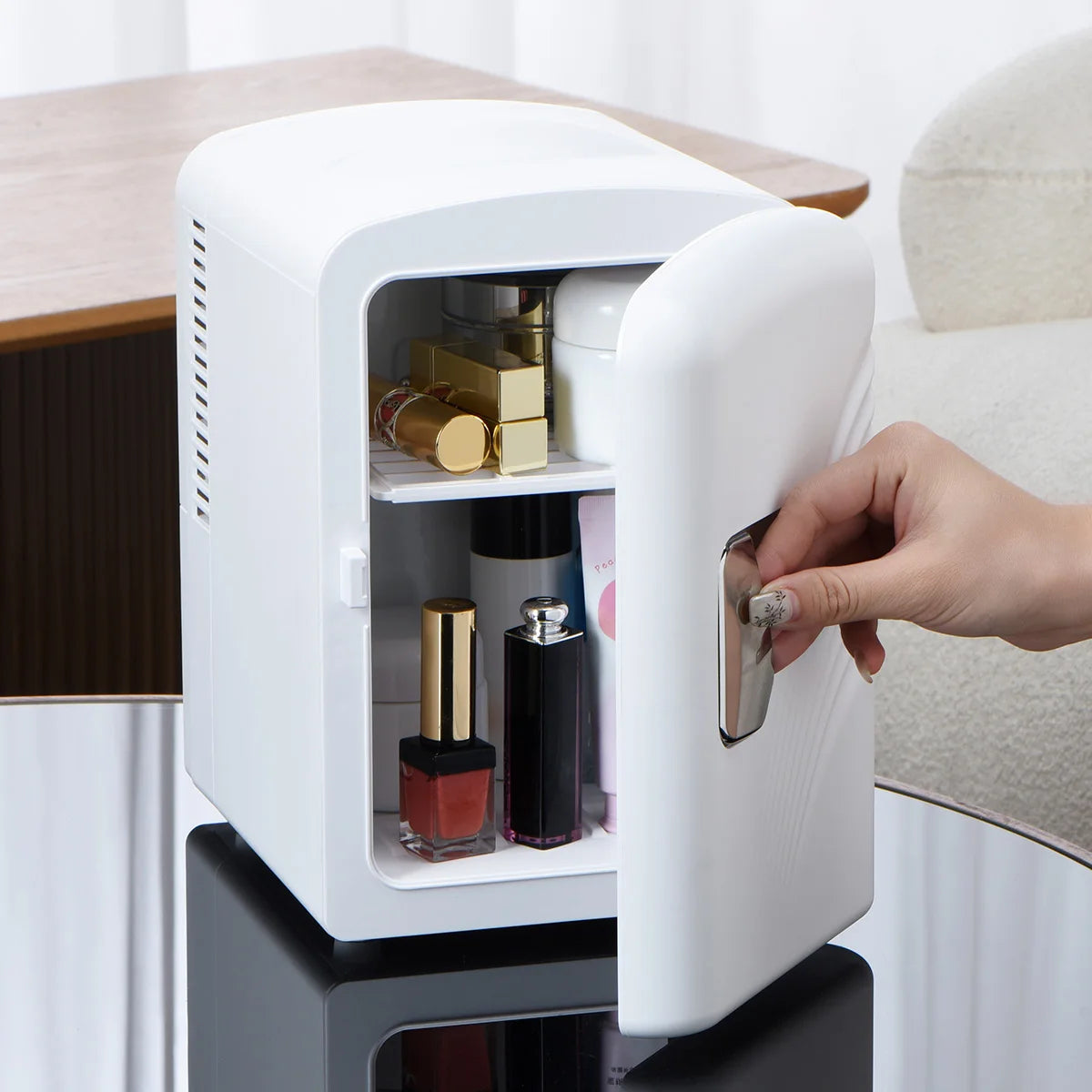 iceBlue Retro Mini Fridge 4L/6Can Dual-use Low Noise Refrigerator Warmer Cooler Makeup Skincare Portable Fridge