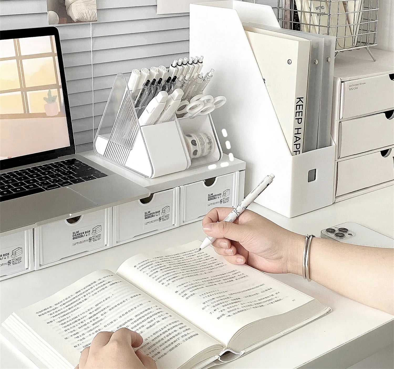 Creative Desktop Organizer Pen Holder Desk Storage Box Table Organizador School Office Stationery