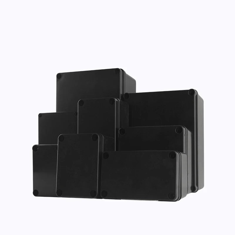 Flame-retardant and waterproof junction box for outdoor use with terminals exposed installation for outdoor cables